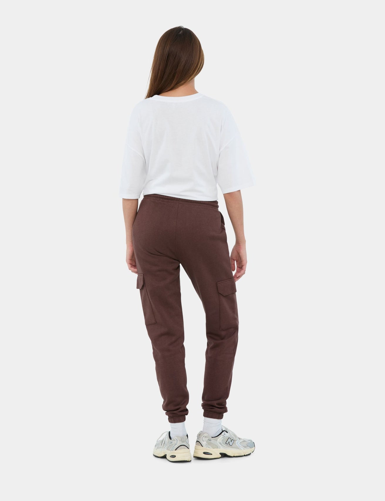 Jogging cargo marron foncé - Image 1