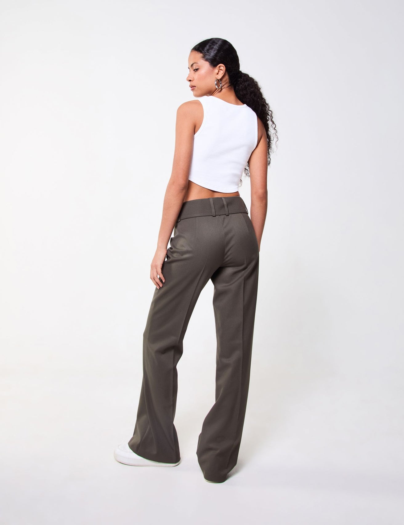 Pantalon de tailleur coupe flare kaki - Image 2