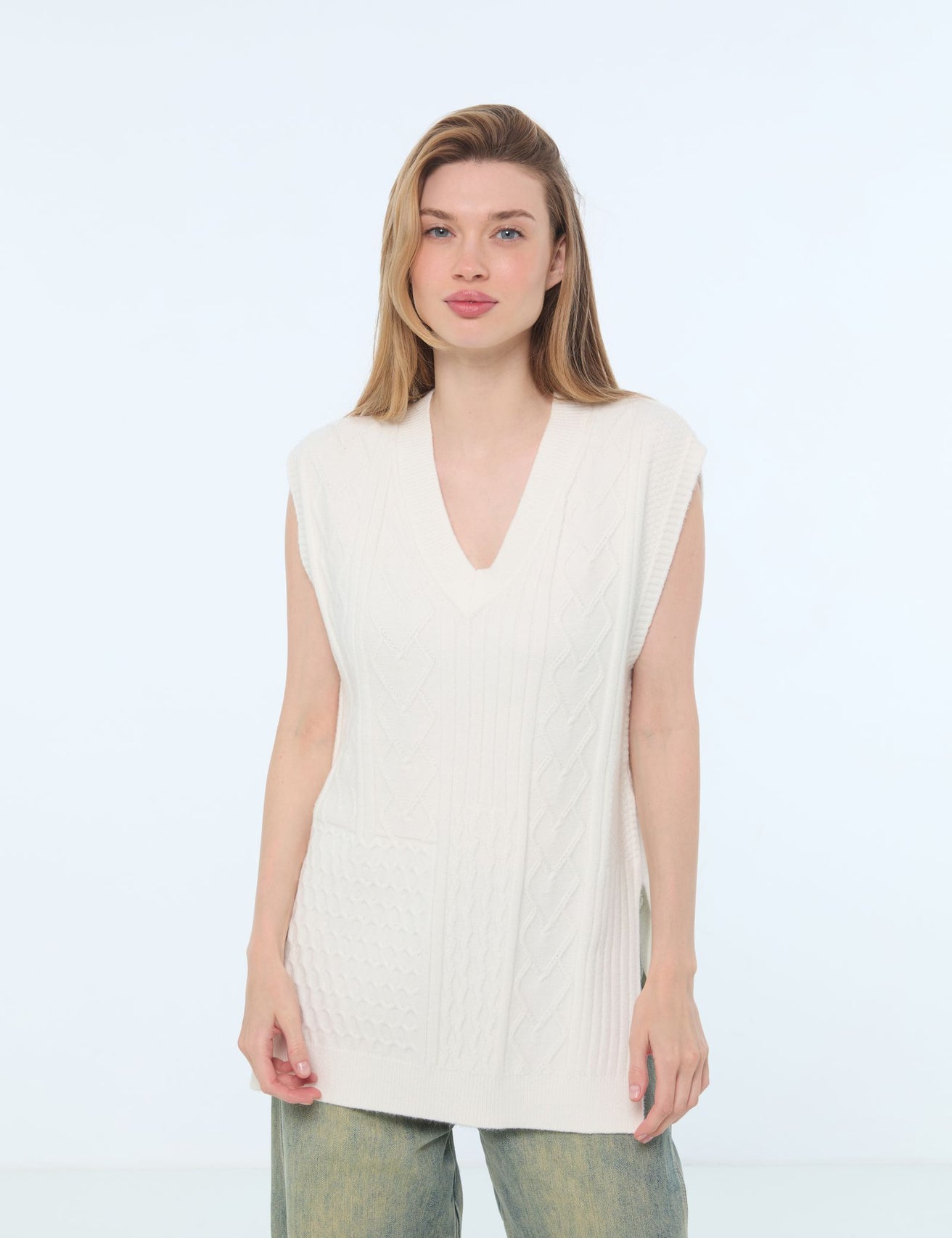 Pull sans manches en maille côtelée écru - Image 1