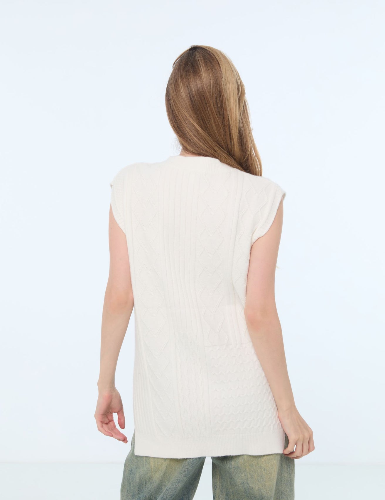 Pull sans manches en maille côtelée écru - Image 2