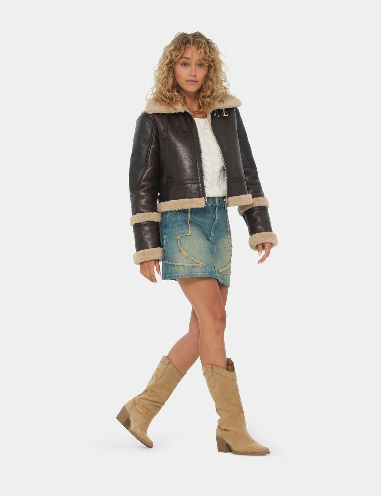 Veste en matière enduite avec fausse fourrure intérieur marron - Image 3
