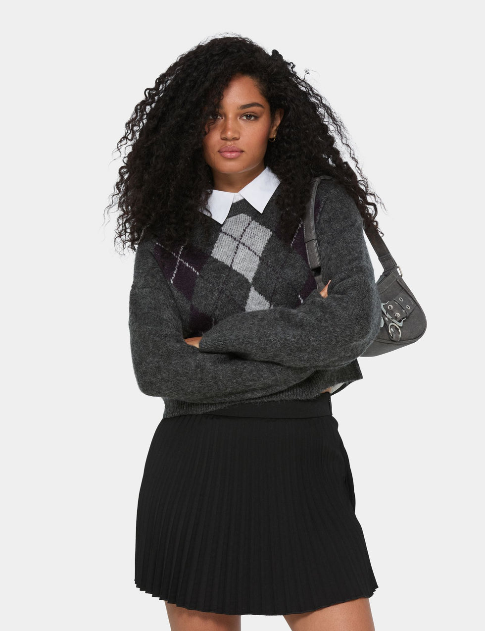 Pull court motifs losange gris foncé