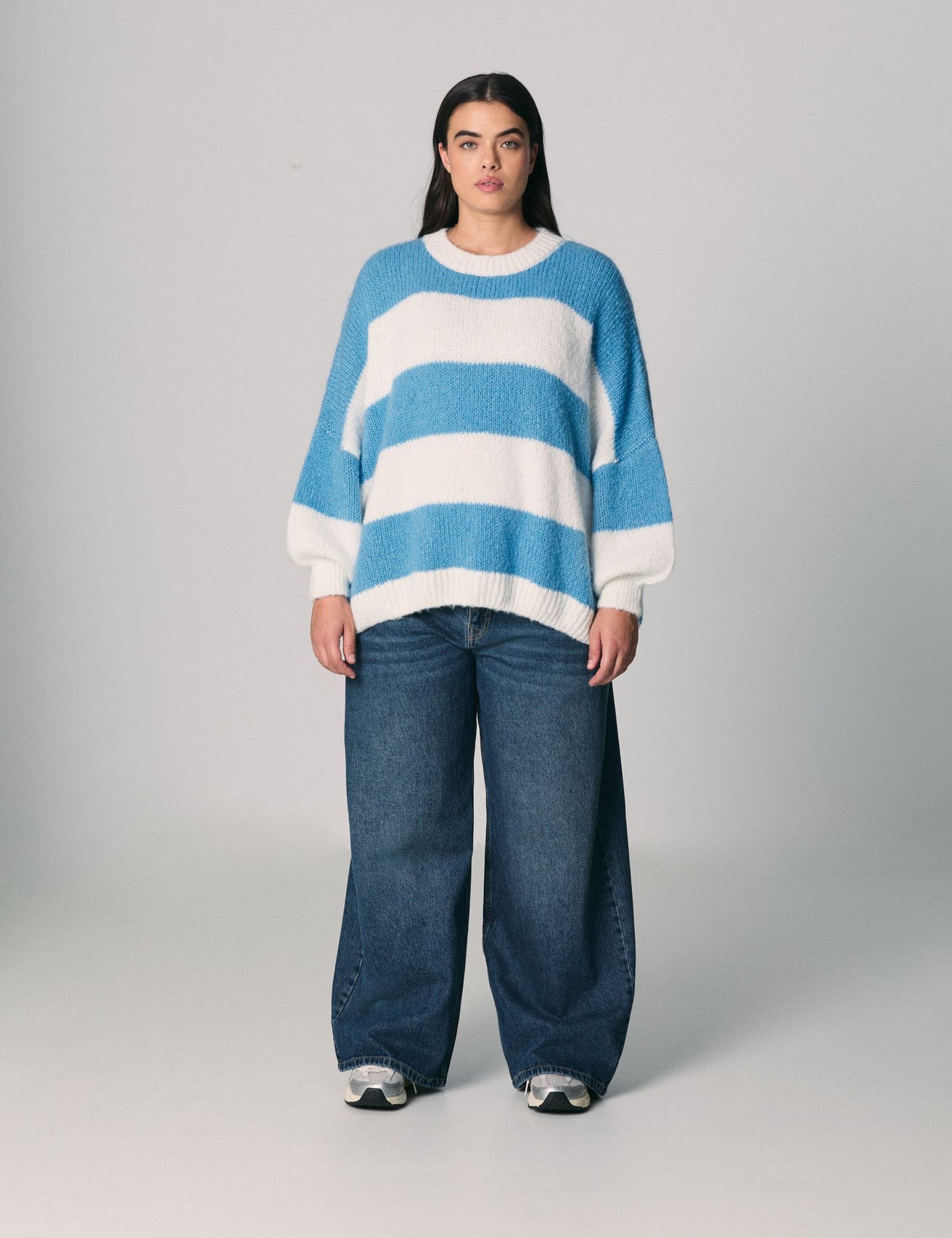 Pull oversize à rayures en mélange de laine bleu azur - Image 2