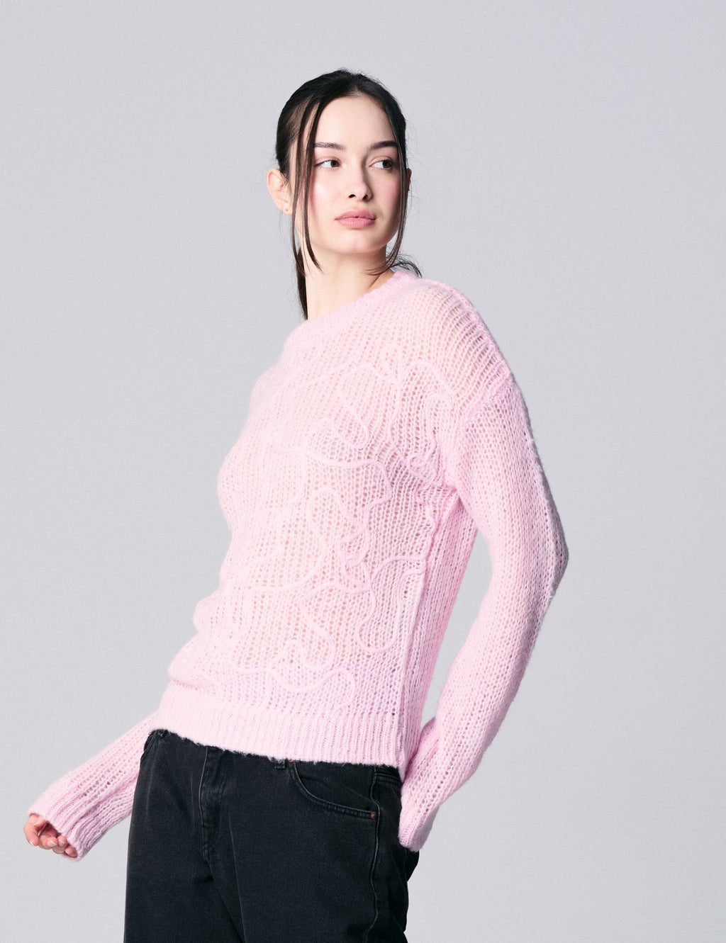 Pull léger ajouré rose
