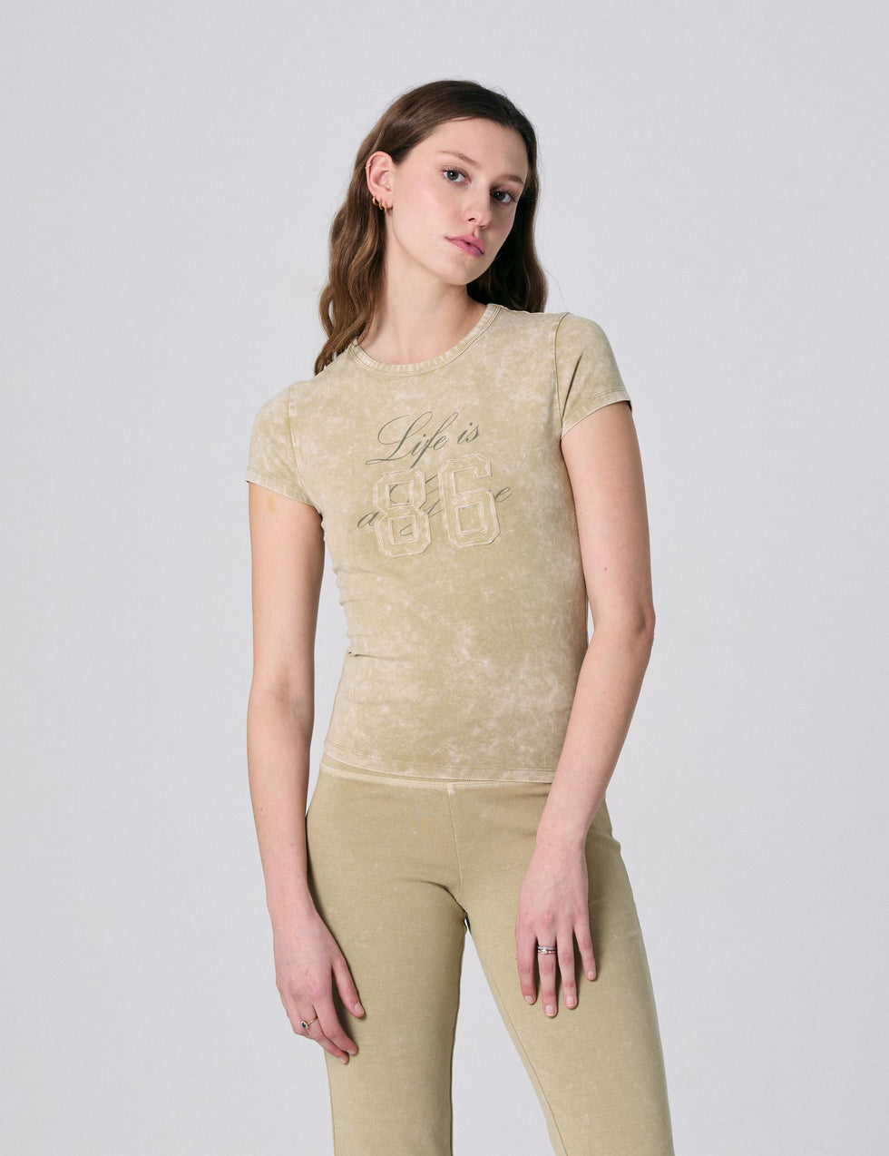 T-shirt à message beige kaki