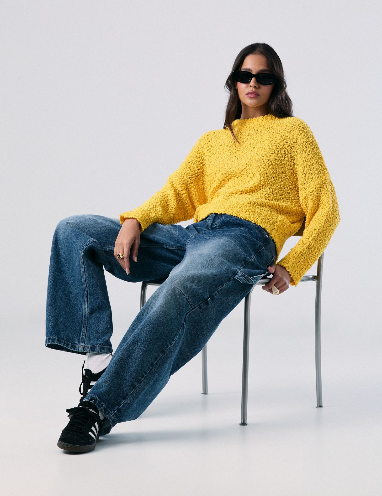 Pull en maille jaune piment