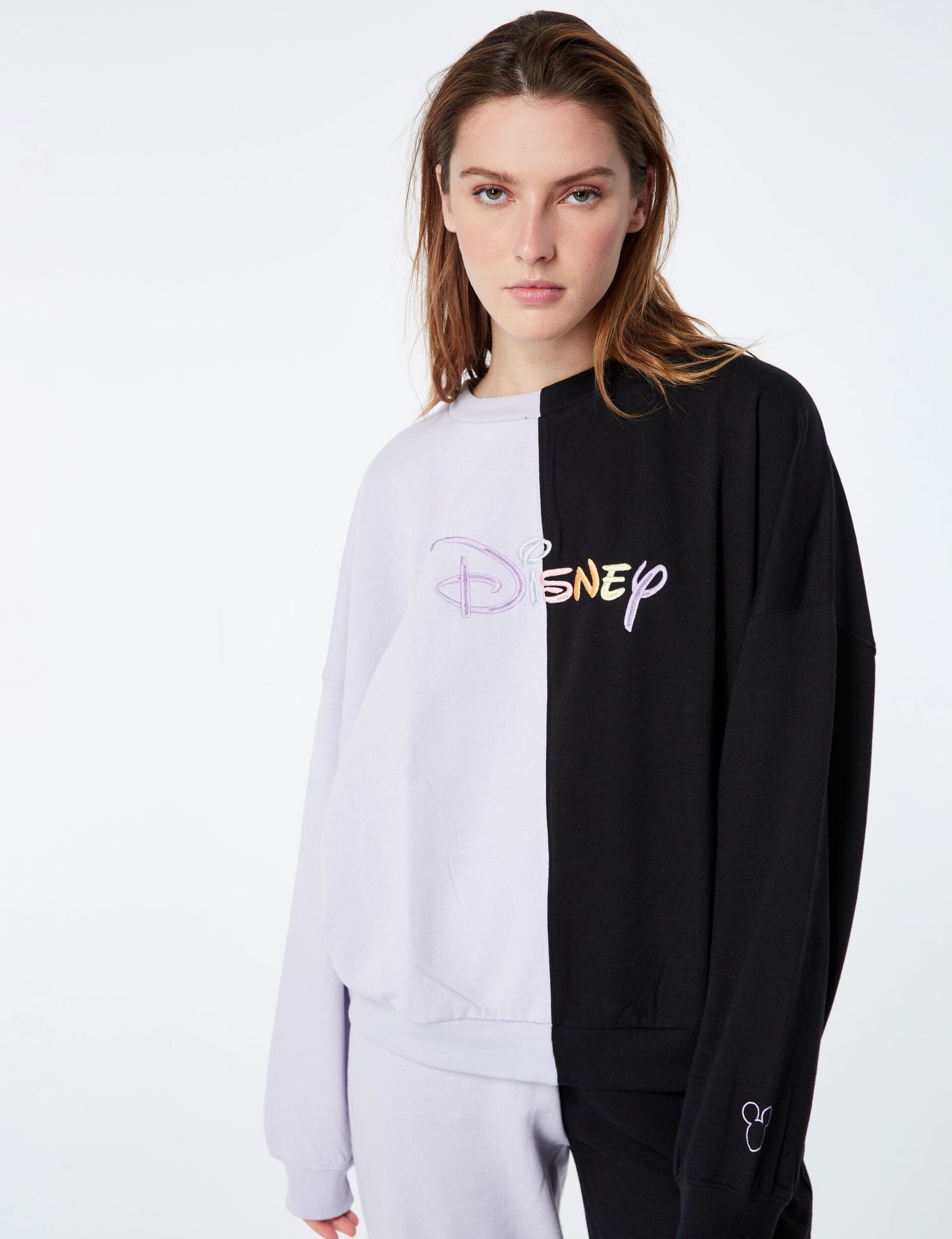 Disney embroidered 2-tone sweatshirt