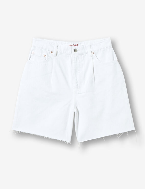 Frayed bermuda shorts