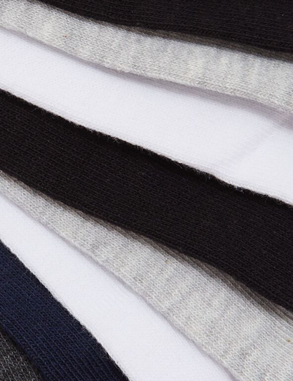 Chaussettes basses blanches, grises noires et bleu marine 