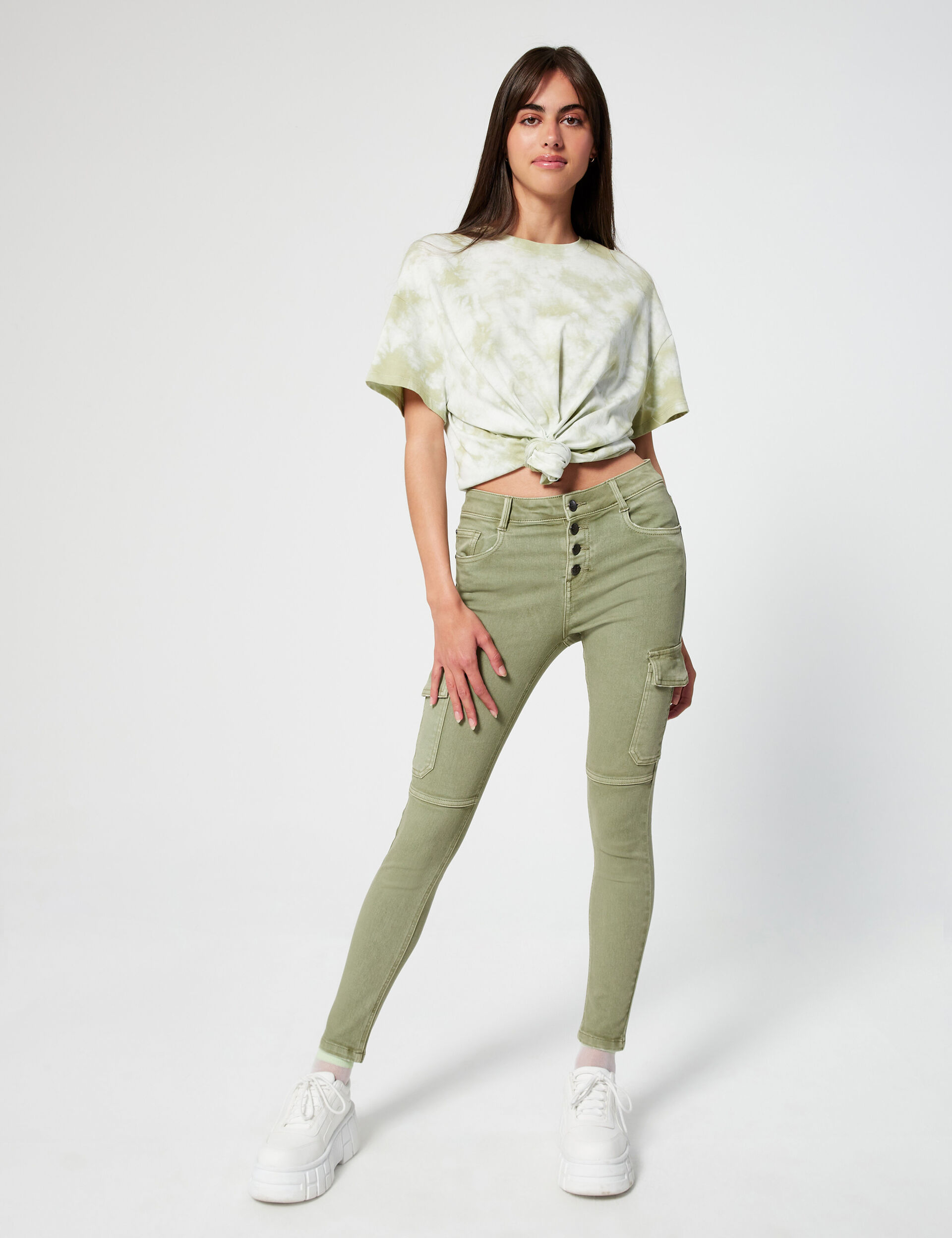 Skinny-fit trousers with pockets
