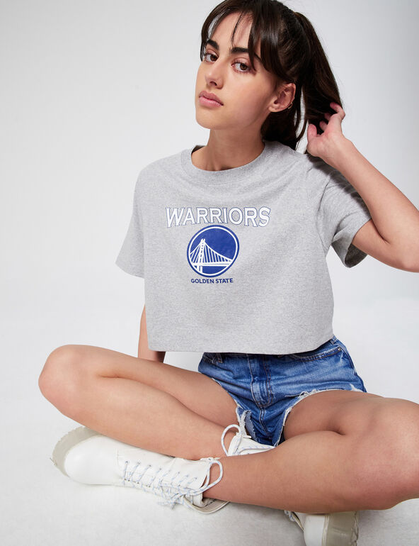 NBA Warriors T-shirt girl
