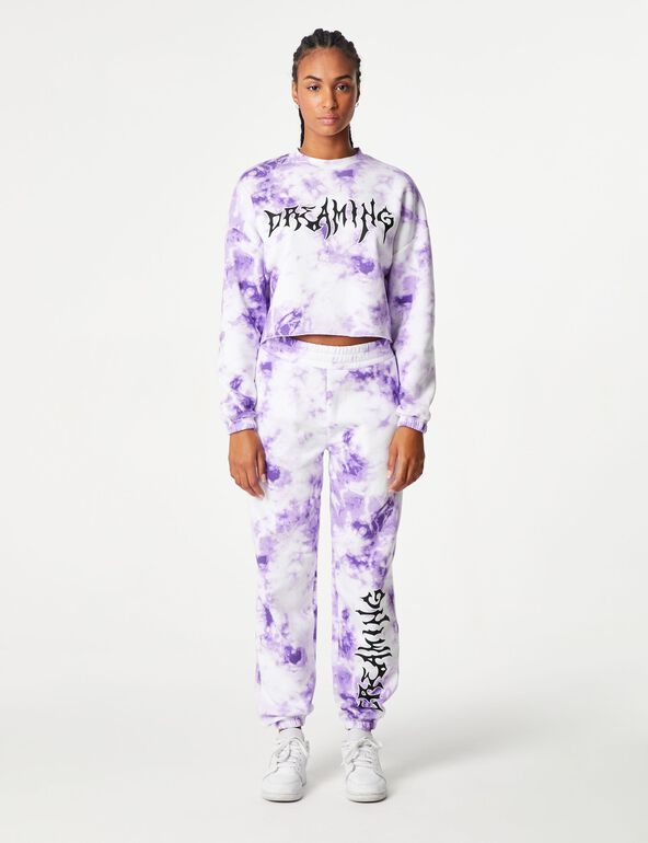 Sweat dreaming tie and dye violet woman