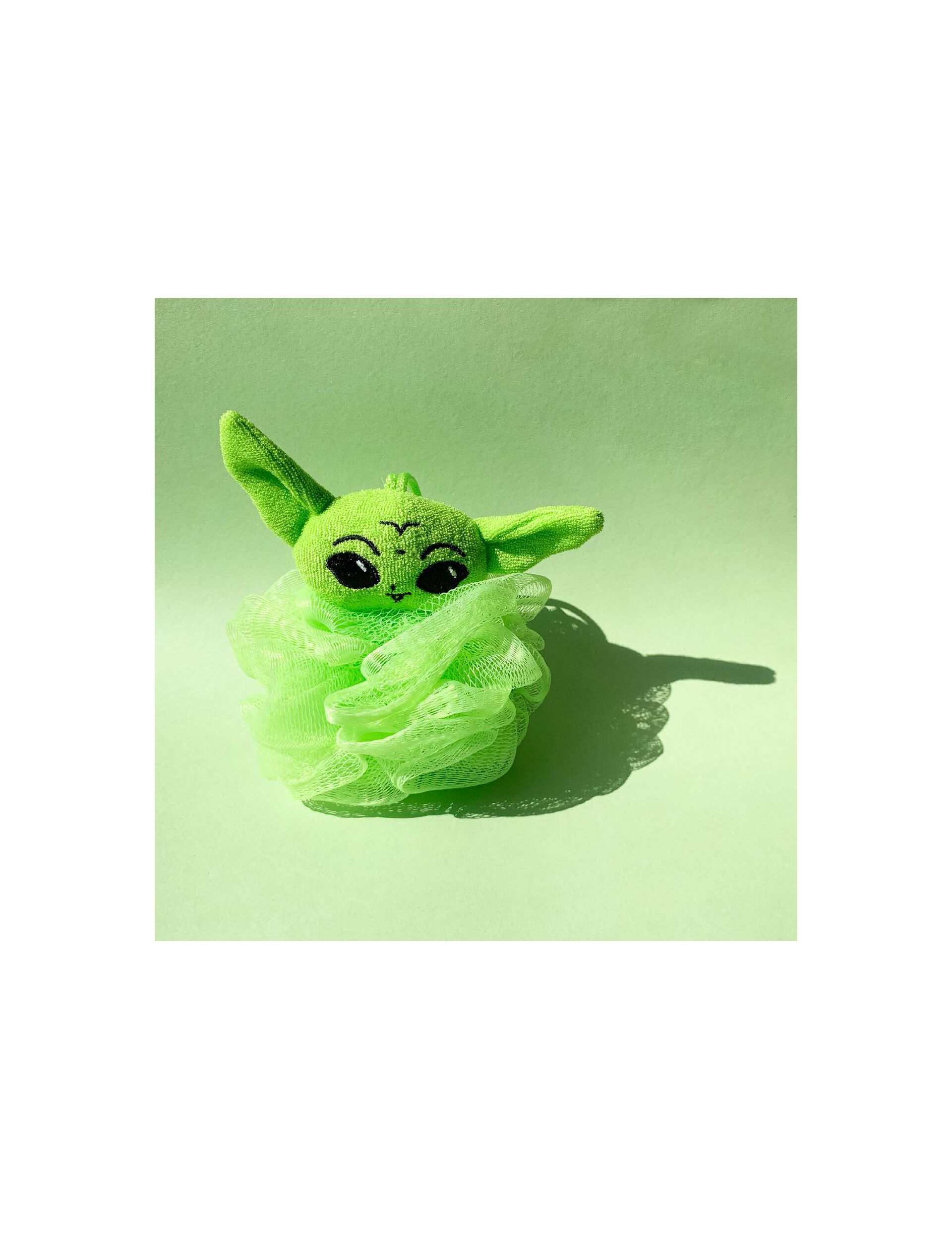 Fleur de douche Baby Yoda verte