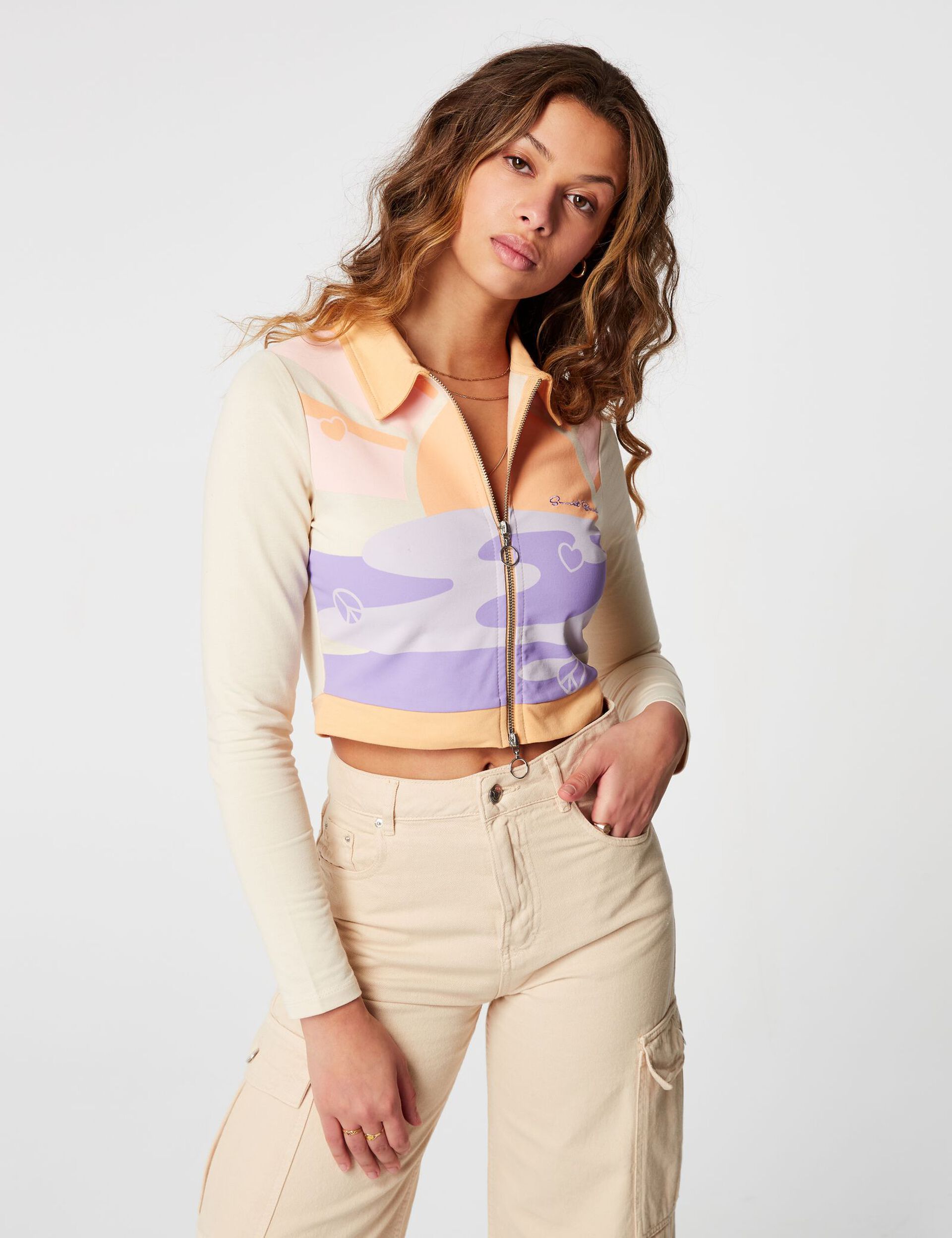 Zip-up patterned top