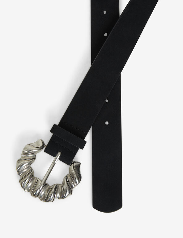 Wide belt with buckle