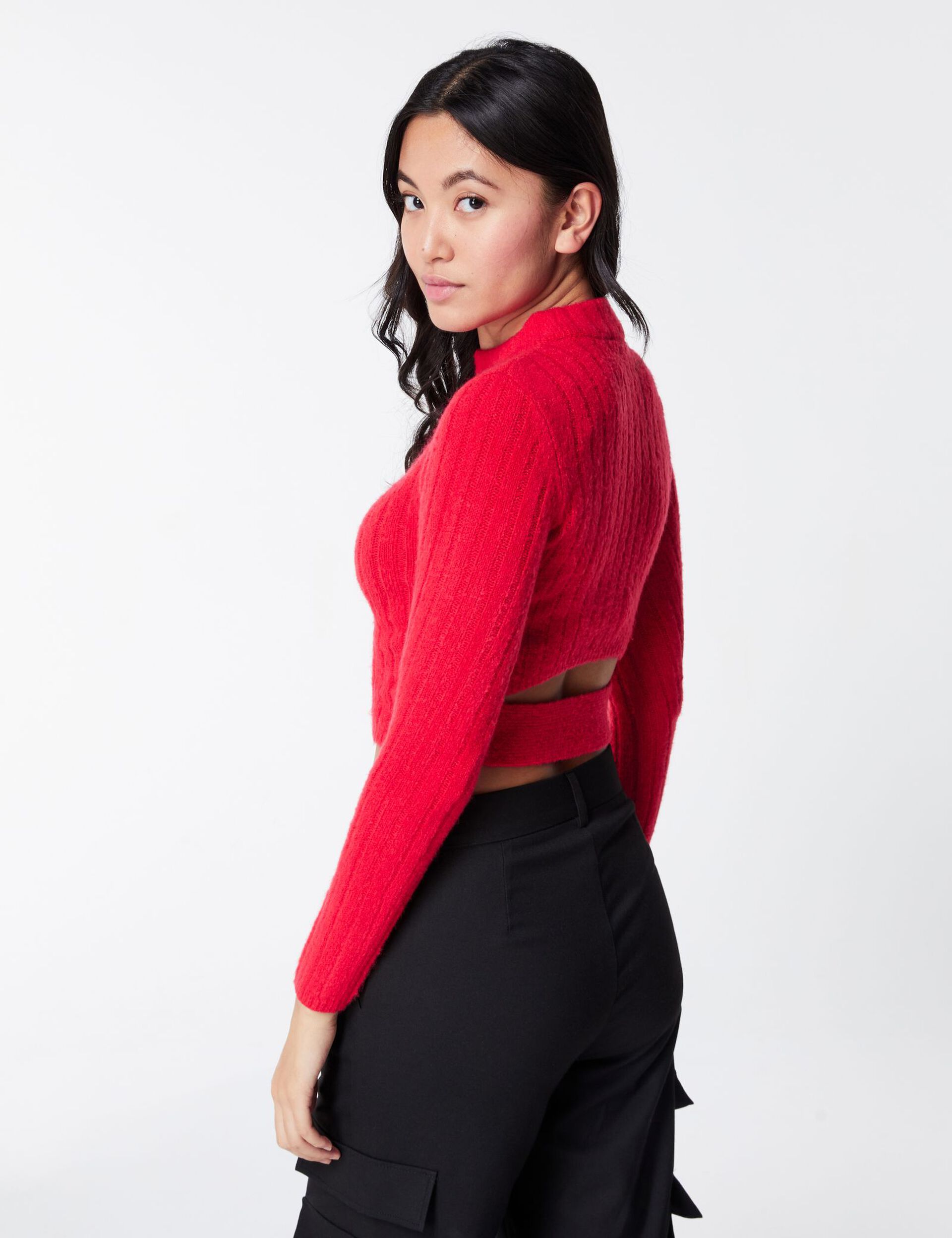 Pull doux dos ouvert rouge