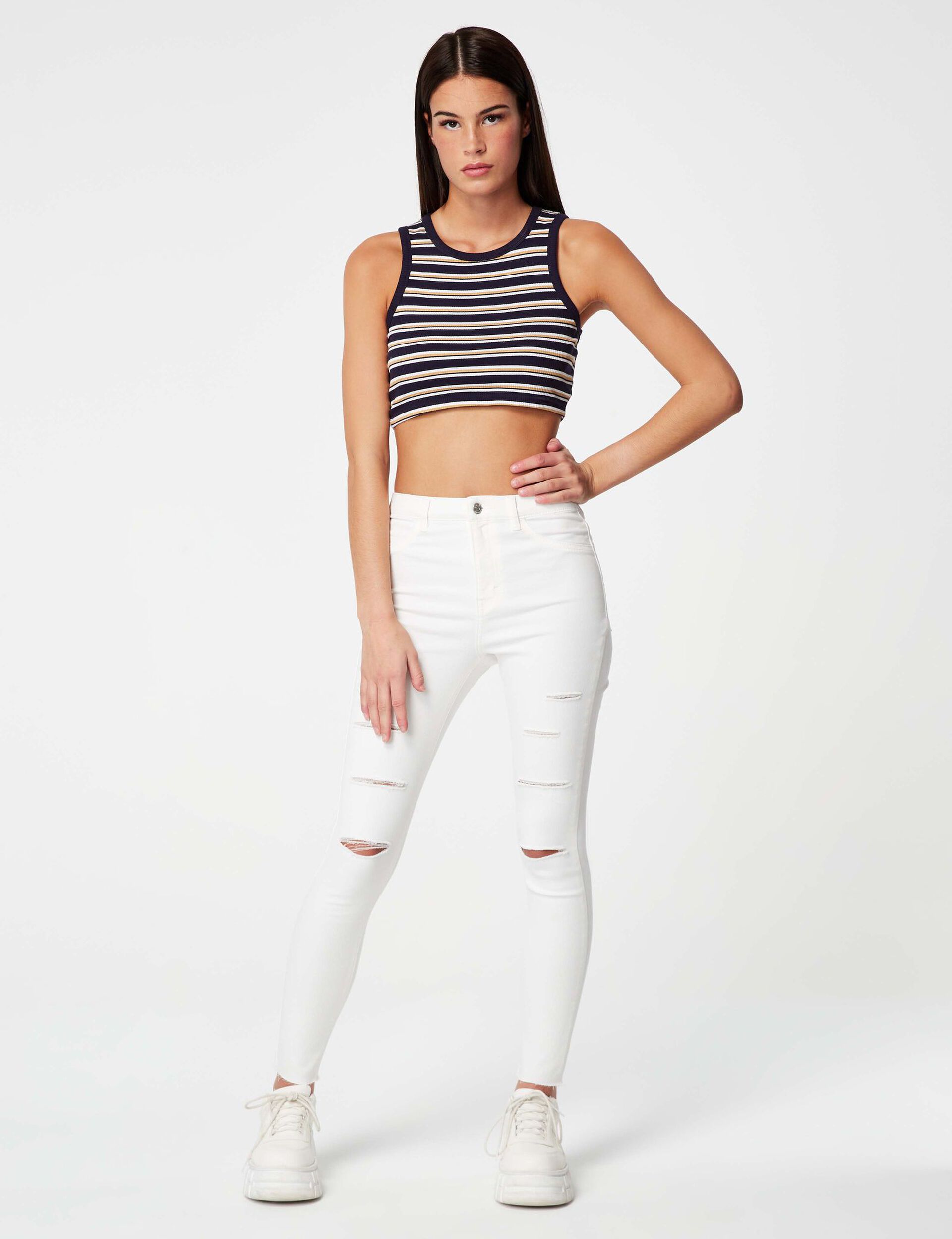 Distressed high-waisted jeggings
