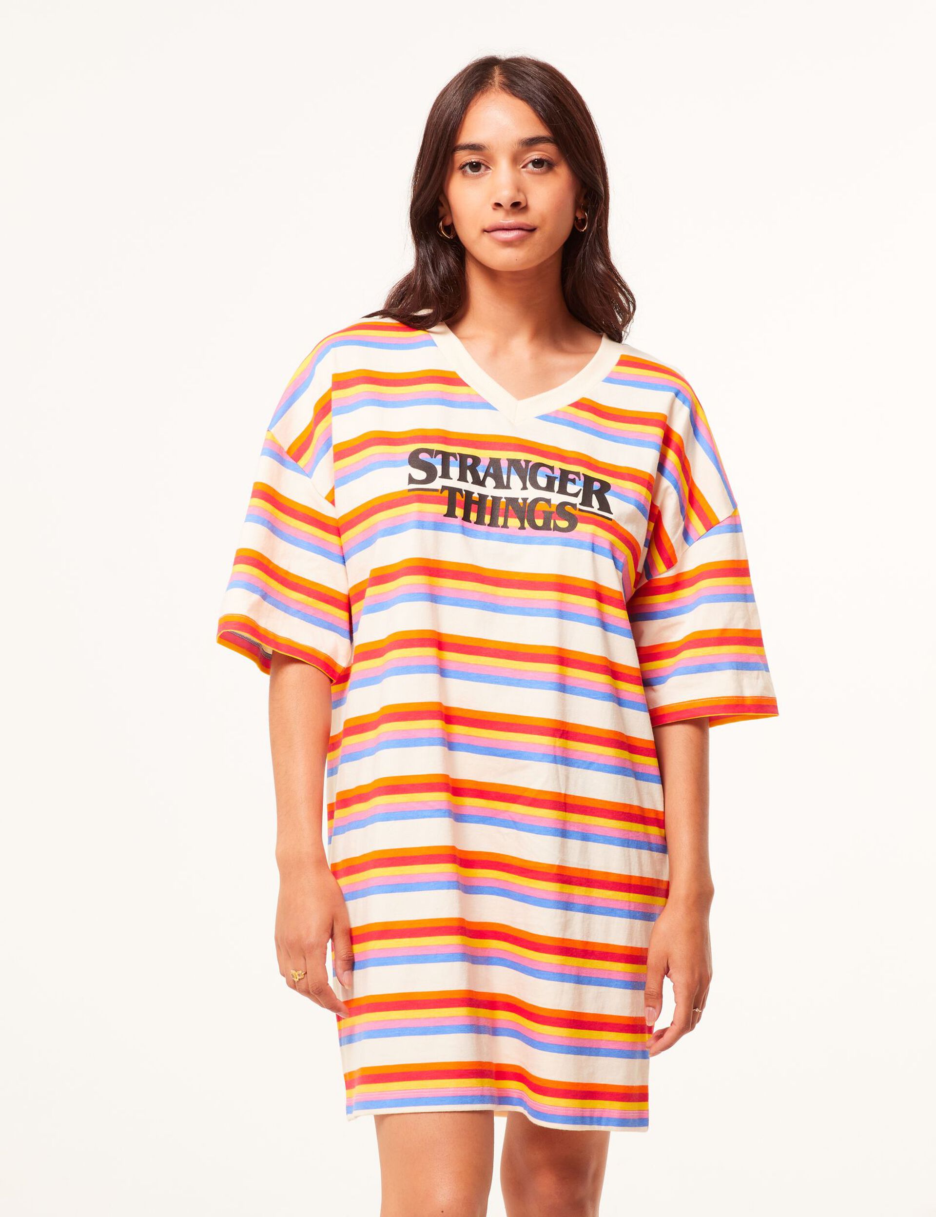 Tee-shirt long pyjama Stranger Things multicolore