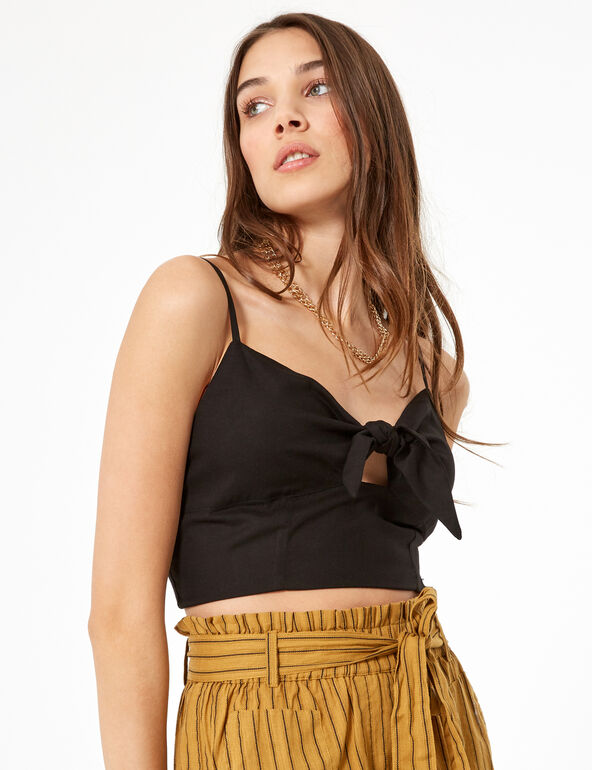 Black crop top with knot detail teen