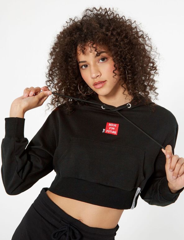 Black cropped hoodie with text design detail teen