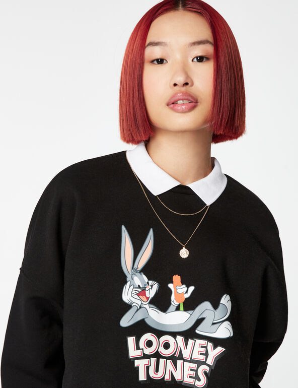 Looney Tunes sweatshirt girl
