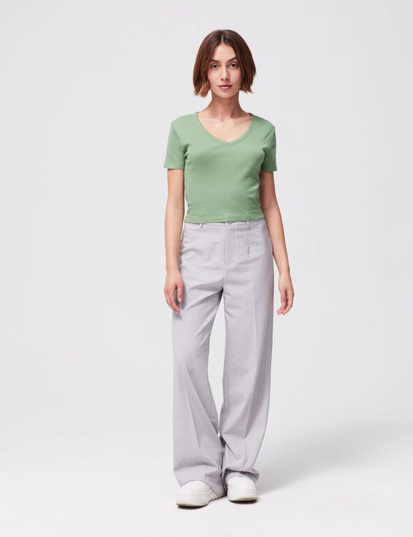 Tee-shirt basic ajusté col V vert woman