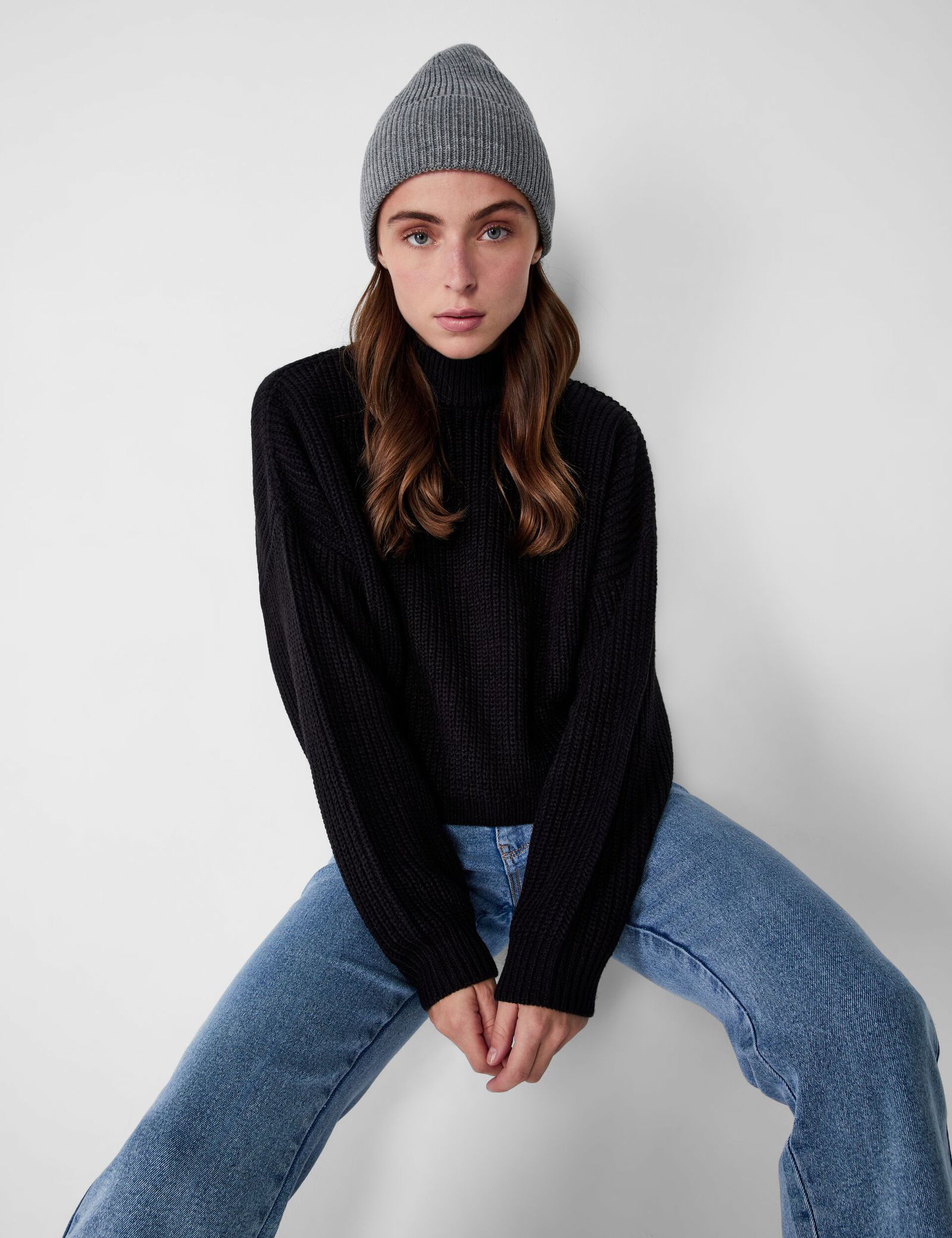 Ribbed beanie with turn-up