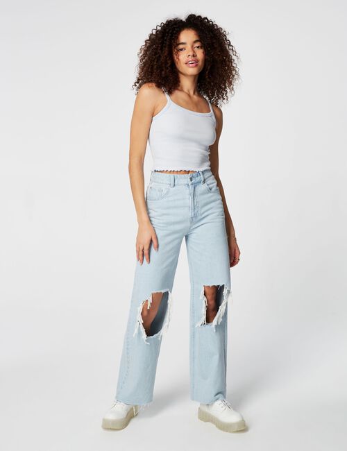 Distressed wide-leg jeans with open knees