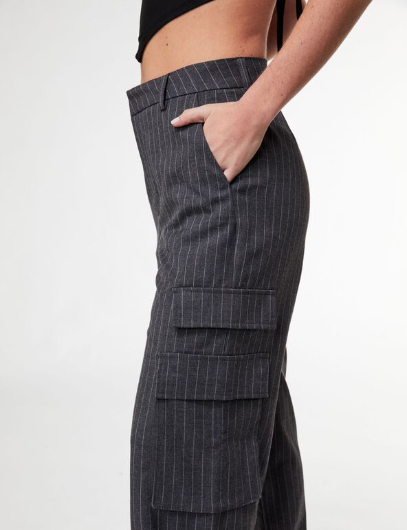 Pantalon cargo avec poches gris 