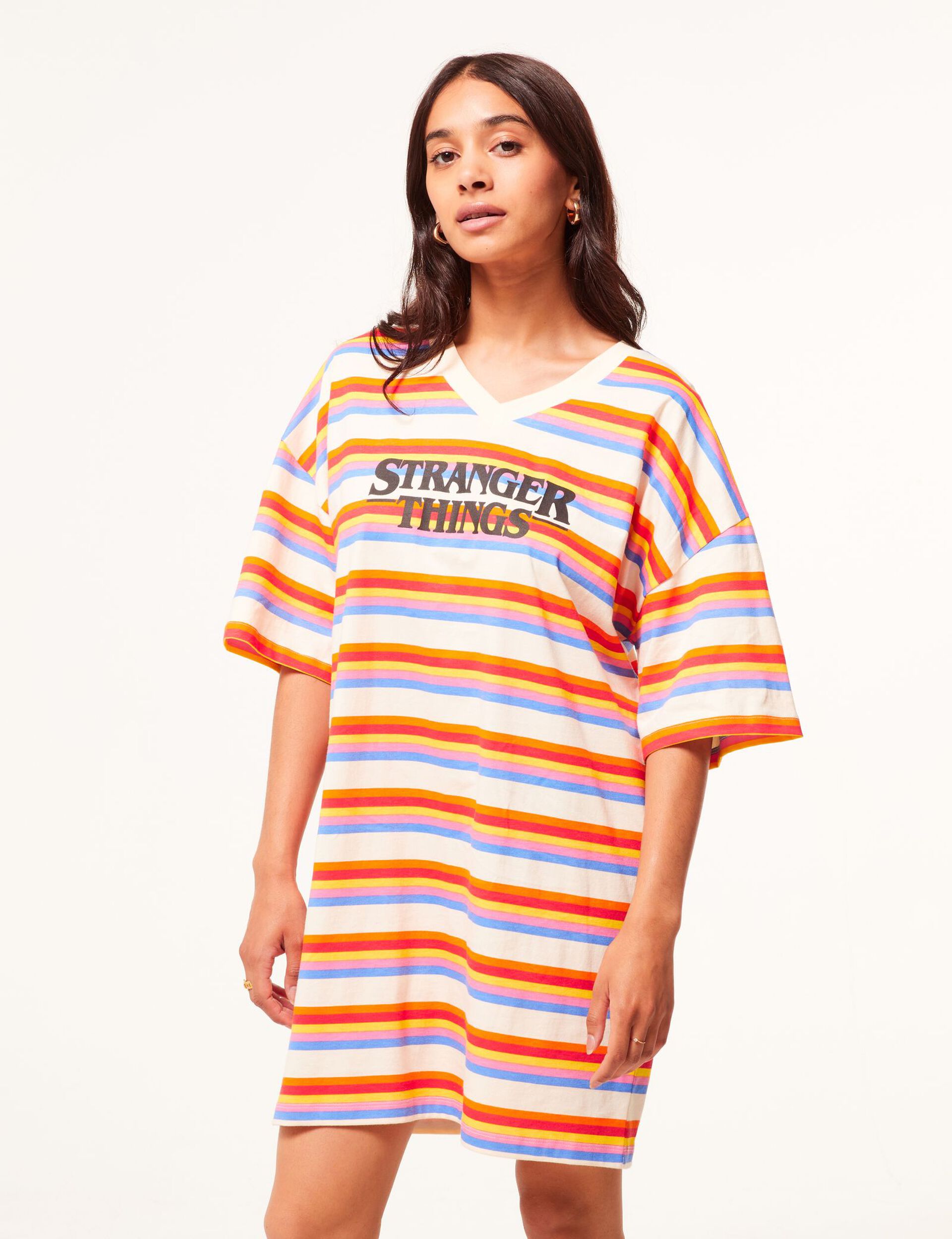 Tee-shirt long pyjama Stranger Things multicolore